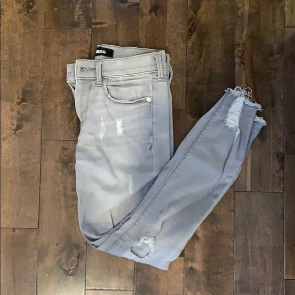 Grey distressed jeans. - Picture 1 of 1